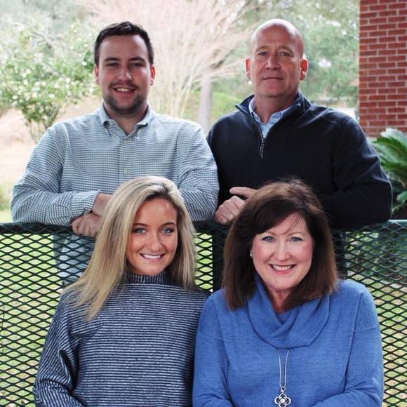 Meet your Posher, Faye - Picture 1 of 1